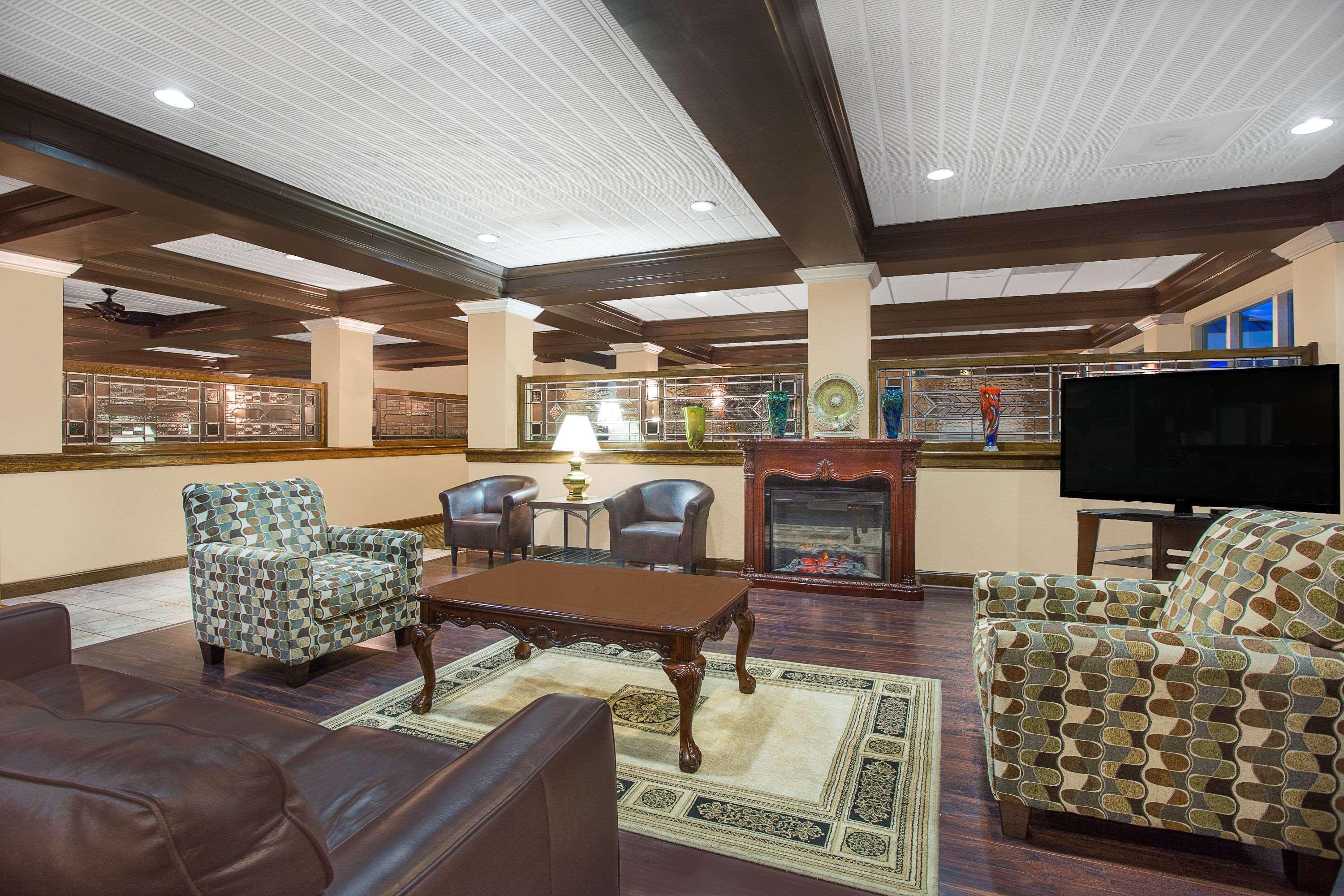 Days Inn By Wyndham Asheville/Mall Dış mekan fotoğraf